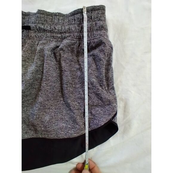 Lululemon Reversible Shorts Black Charcoal Grey 8 - Picture 6 of 8